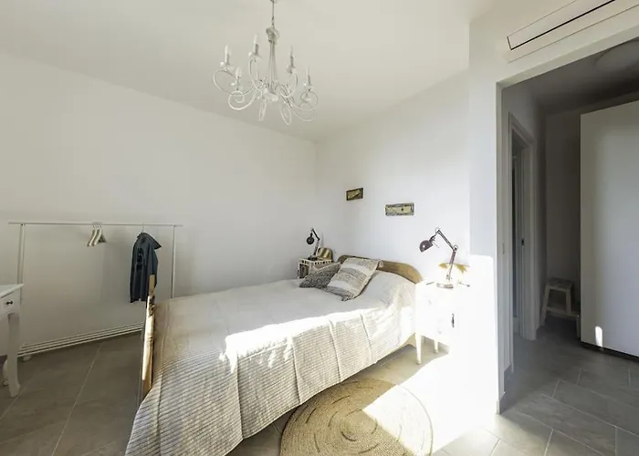 Vila Casa Faveto, New On Golfo Paradiso!